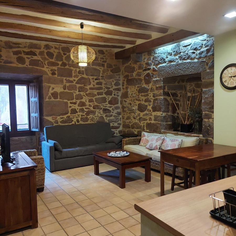 Hostal Rural Ioar Sorlada Exterior photo