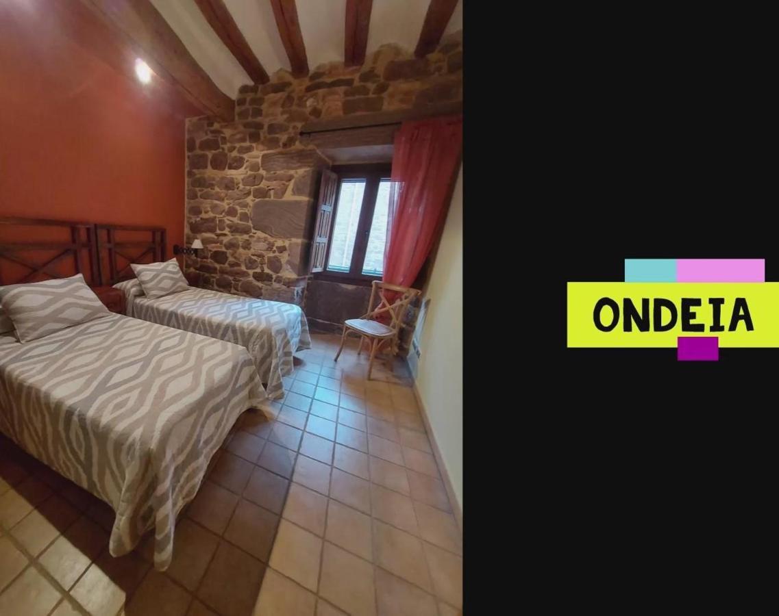 Hostal Rural Ioar Sorlada Exterior photo